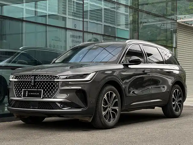 Lincoln Nautilus 2023 2.0T 4WD Prestige Edition