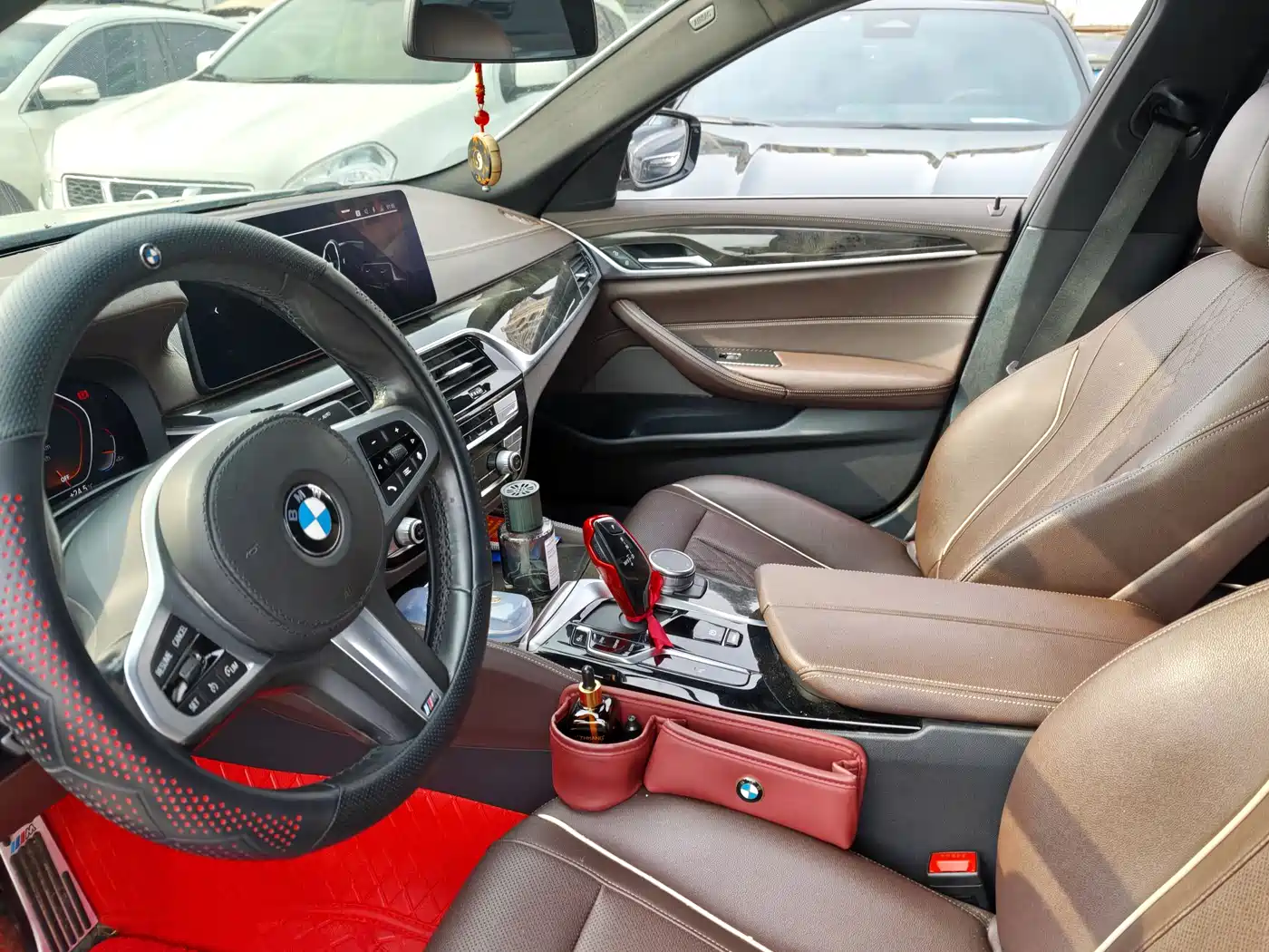 BMW 5 Series 2021 525Li Luxury Package фото 4