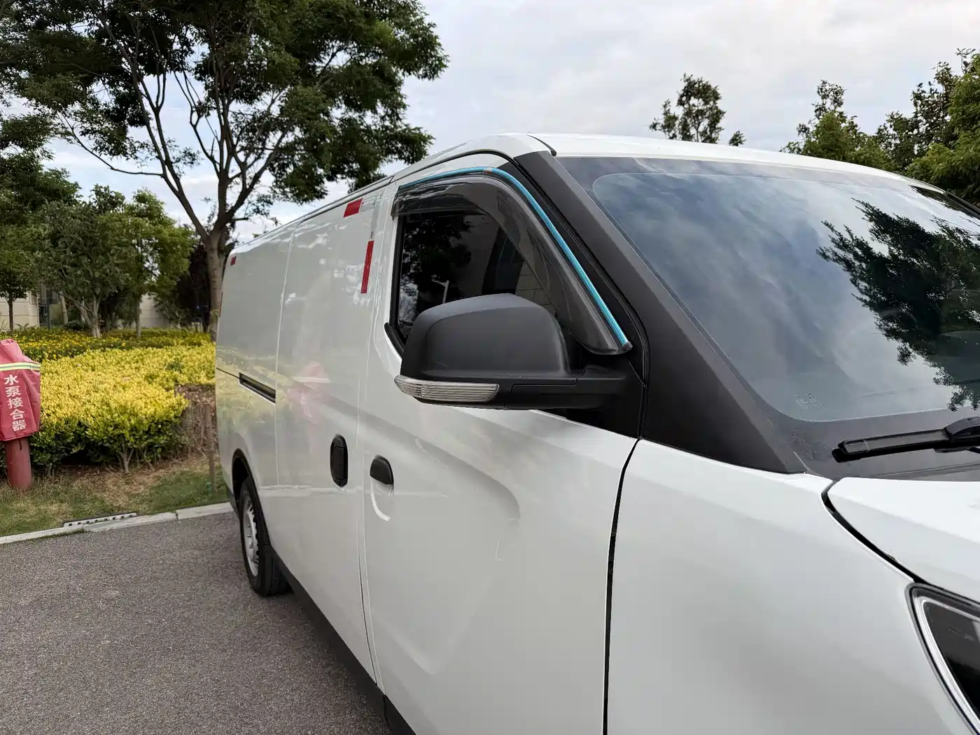 SAIC Maxus Maxus EV30 2022 Pure Electric Smart Logistics Expert Long Axle Guoxuan фото 19