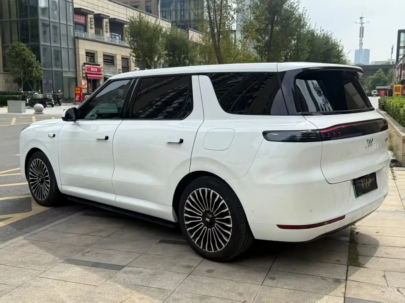 IM Motors IM LS8 2026 2026 Model Base Version 5-seater Long Range Edition