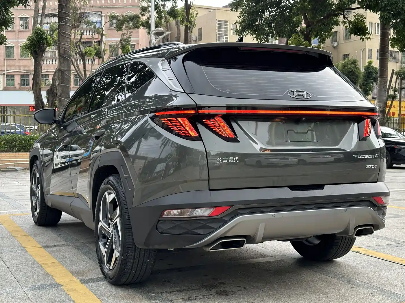 HYUNDAI TUCSON