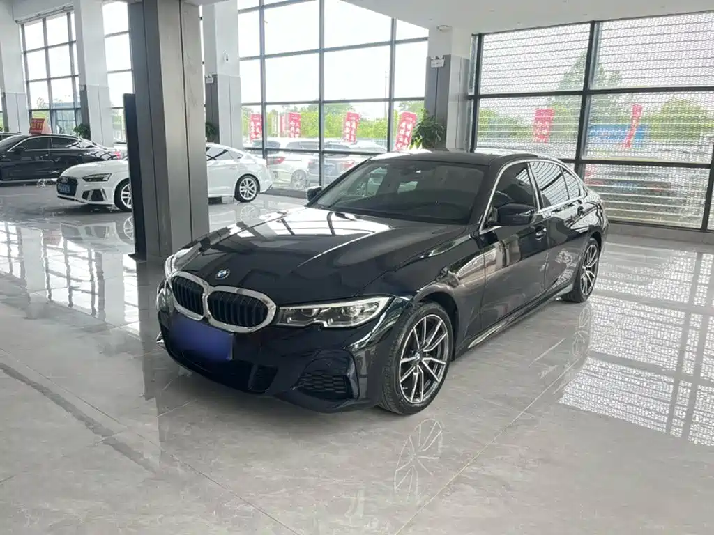 BMW 3-SERIES