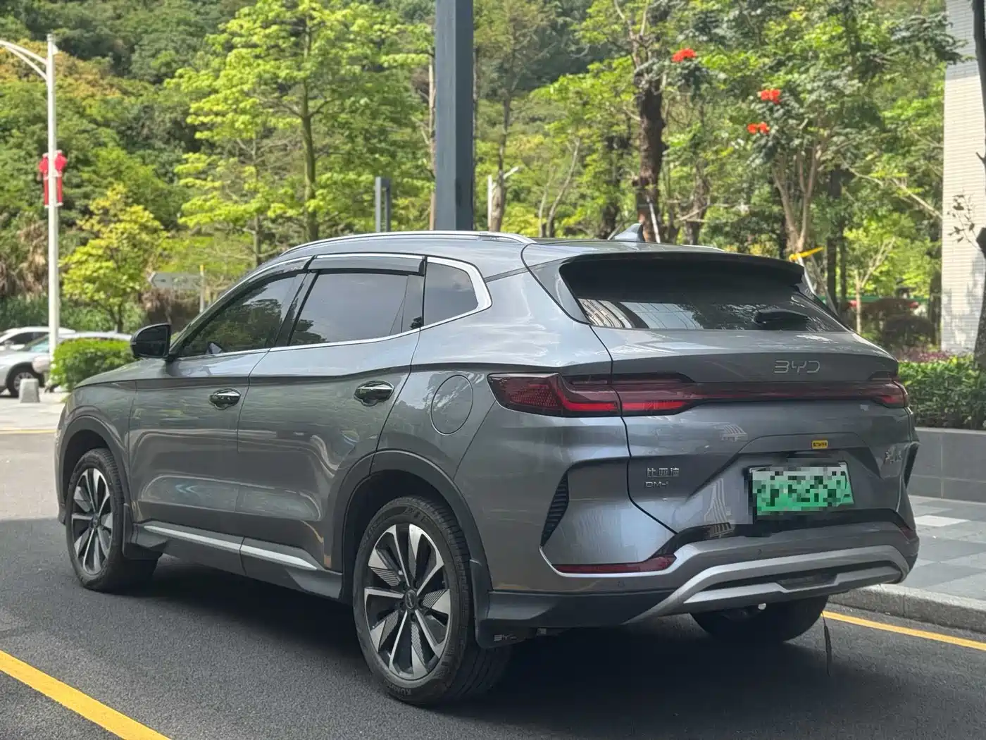 BYD Song PLUS PHEV 2025 DM-i 112KM Premium фото 6