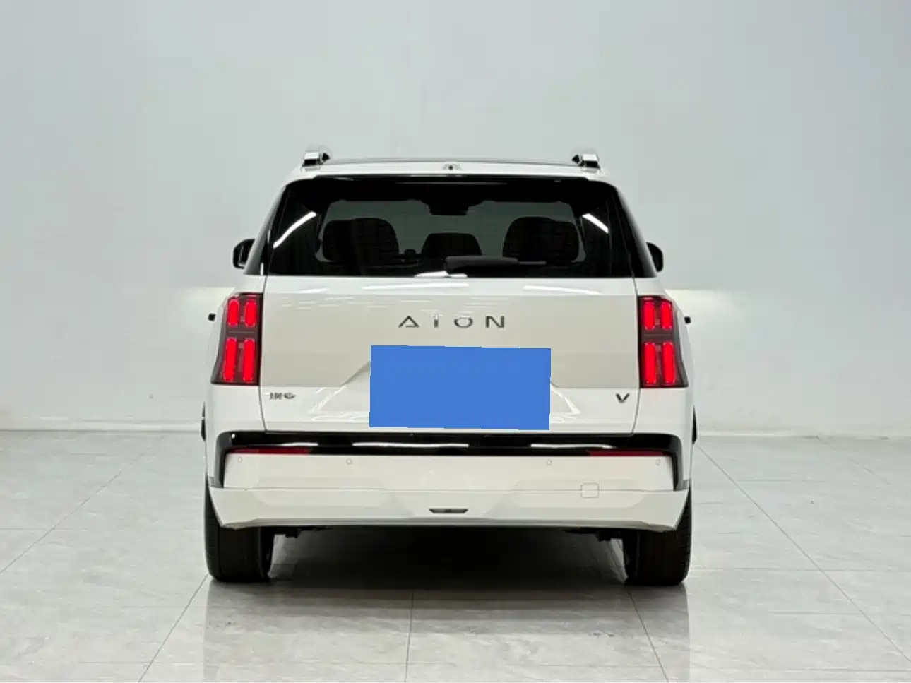 2025 Aion V