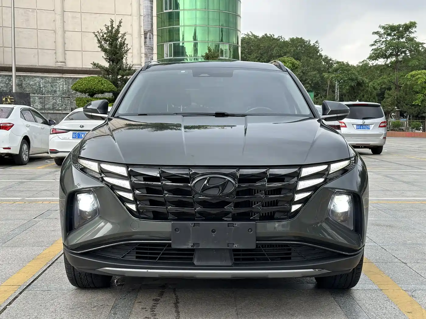 HYUNDAI TUCSON