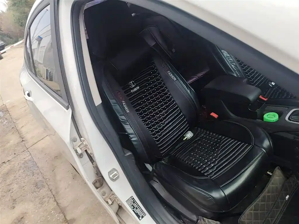 Chevrolet Cavalier 2019 320 Auto Sunroof Enjoyment Edition фото 25