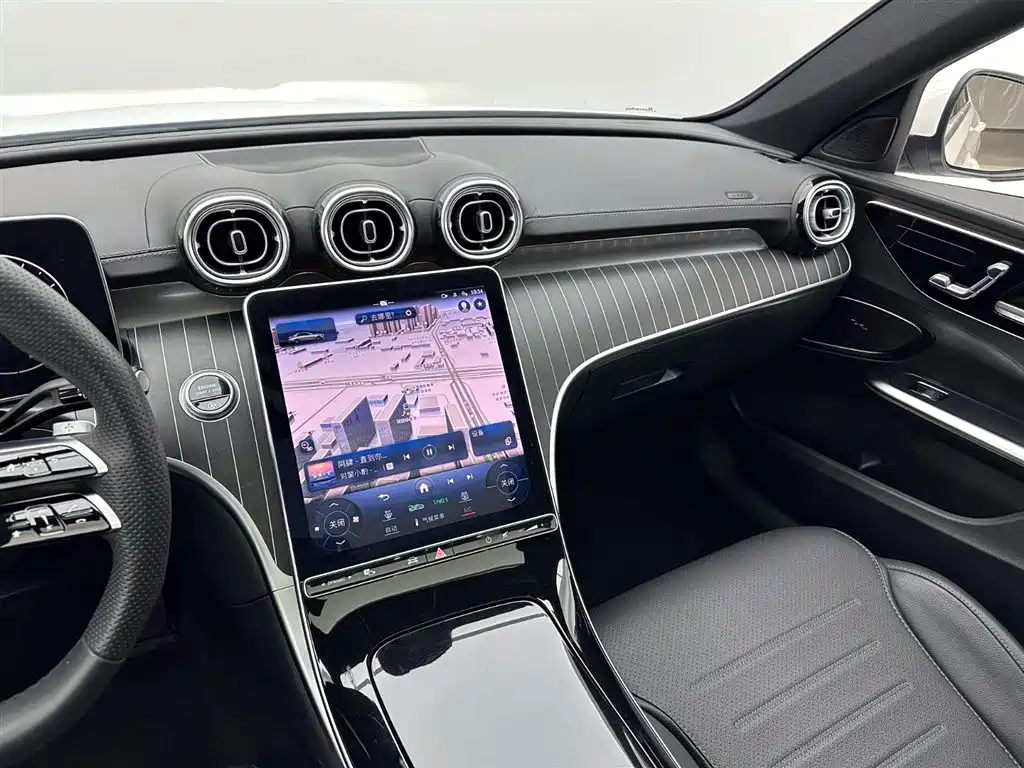 Mercedes-Benz C-Class 2024 C 260 L Sport фото 16
