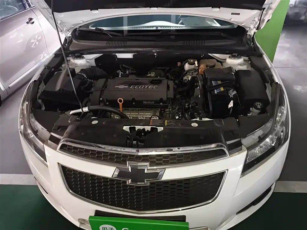 Chevrolet Cruze 2013 Model 1.8L SE AT фото 16
