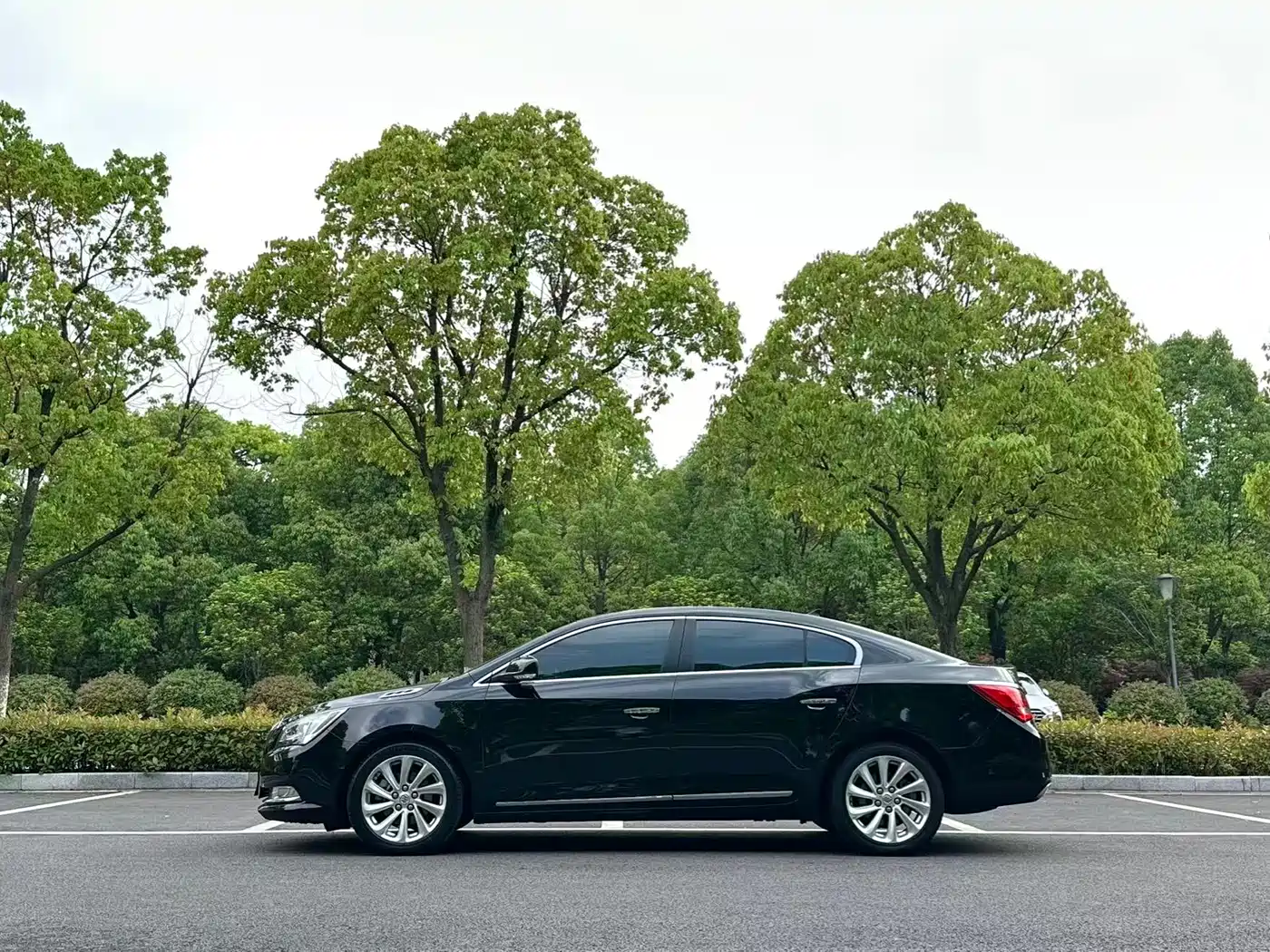 Buick LaCrosse 2013 2.4L SIDI Luxury Comfort фото 3