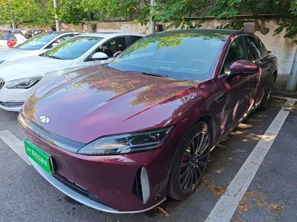 Chery Fengyun A9L 2025 Model 4WD High-performance Summit Edition