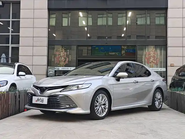 Toyota Camry 2019 Facelift 2.5G Luxury Edition