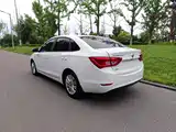Фото 12 - Buick Excelle