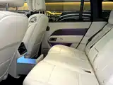 Фото 6 - Li Auto L6