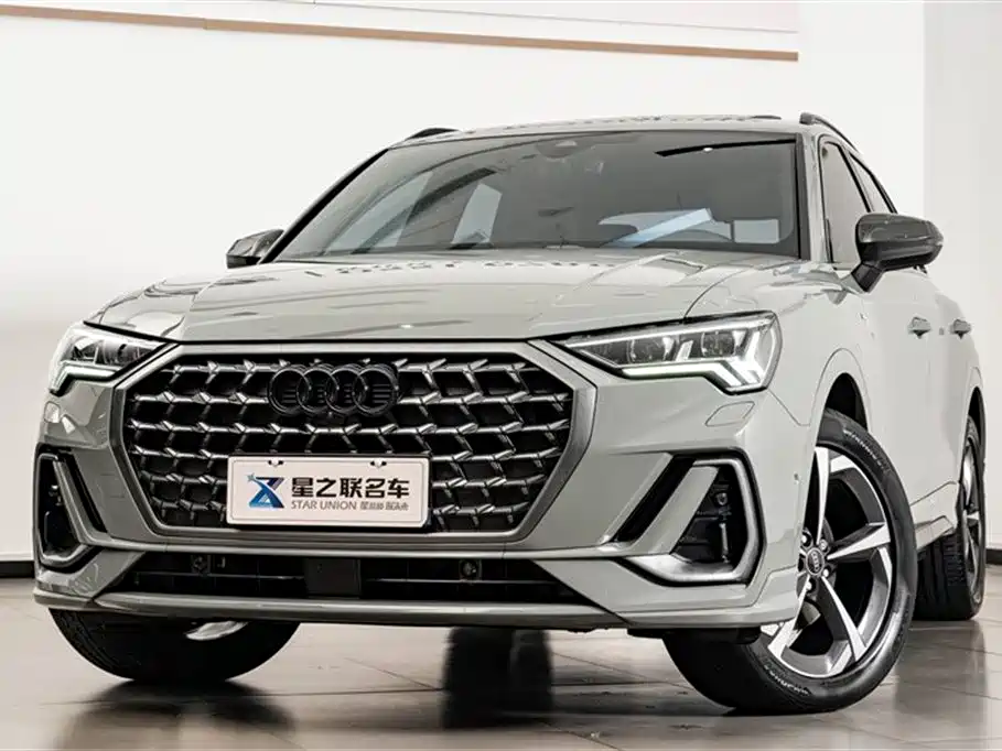 Audi Q3 2024 40 TFSI Fashion Sport Launch Special Edition фото 4