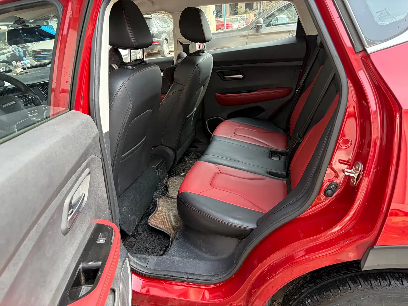 Photo 9 - Haval H2s