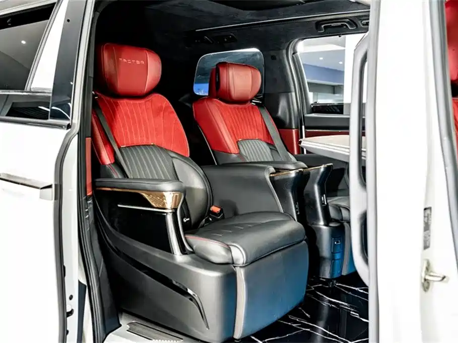 GAC Trumpchi Trumpchi M8 2023 Model Master Series 400T Flagship Edition фото 23