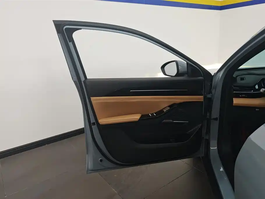 GEELY GALAXY GALAXY L6