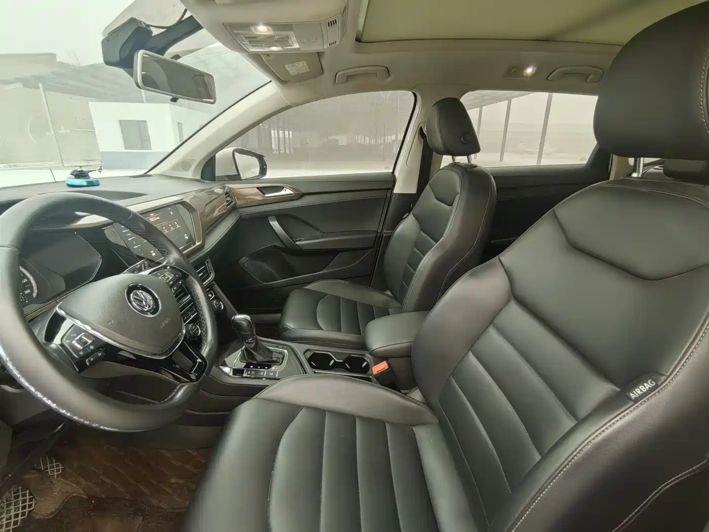Volkswagen Tharu 2019 330TSI AWD Luxury Edition China VI фото 4