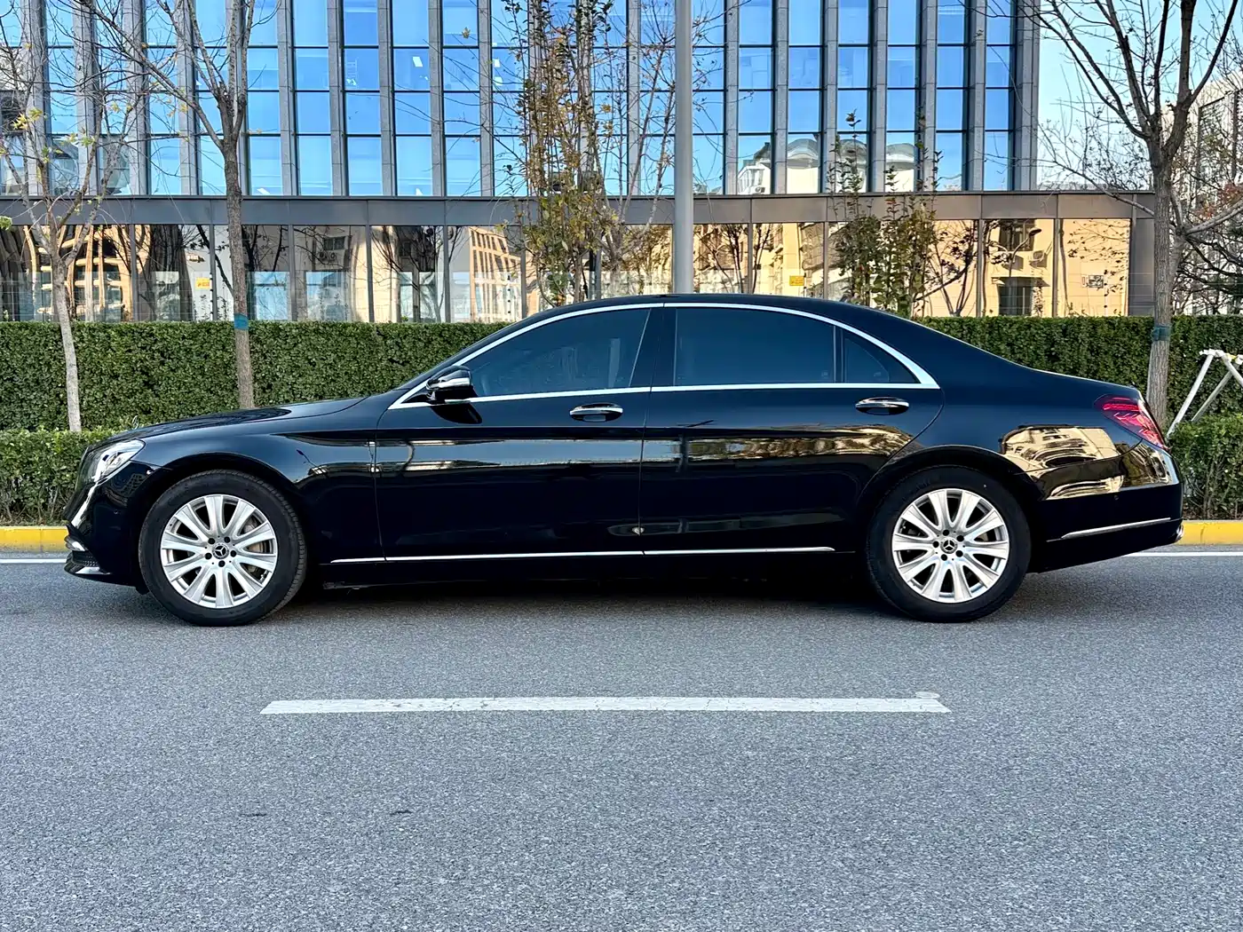 Mercedes-Benz S-Class 2019 S 320 L фото 3