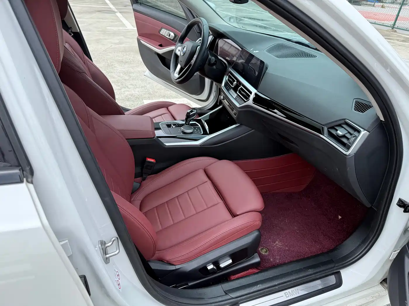 BMW 3 Series 2021 320i Sport Package фото 7