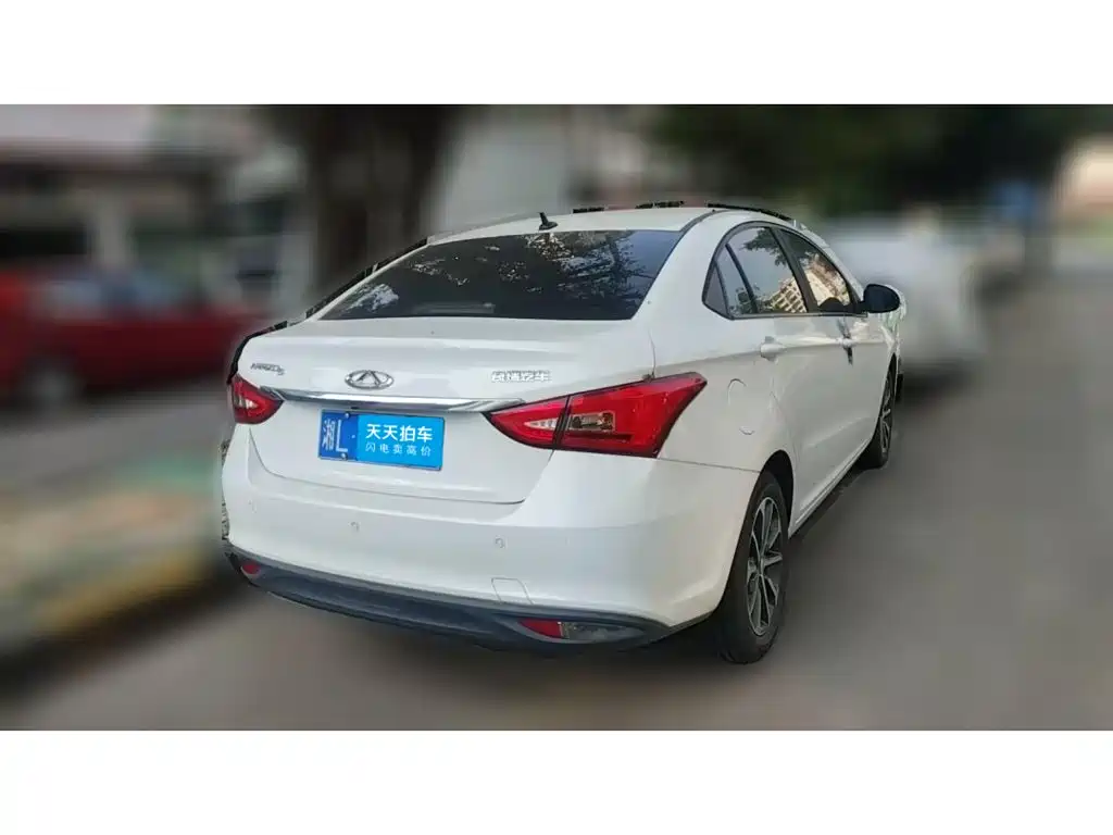 صورة 2 - Chery Arrizo 5