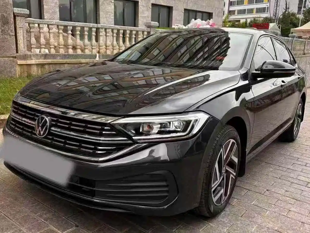 Photo 1 - Volkswagen Sagitar