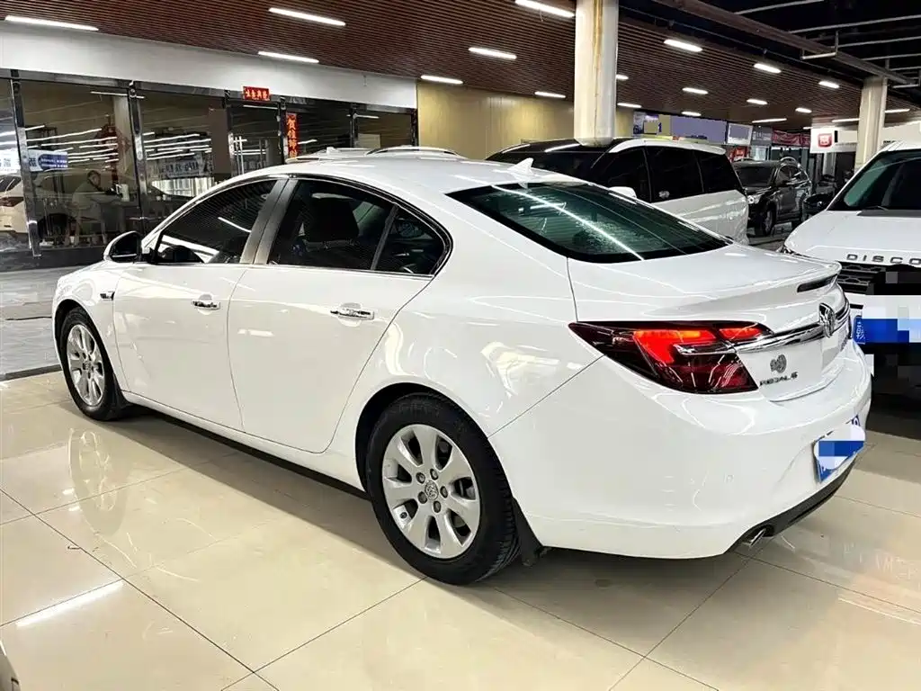 Buick Regal 2015 1.6T Elite Tech Edition фото 4