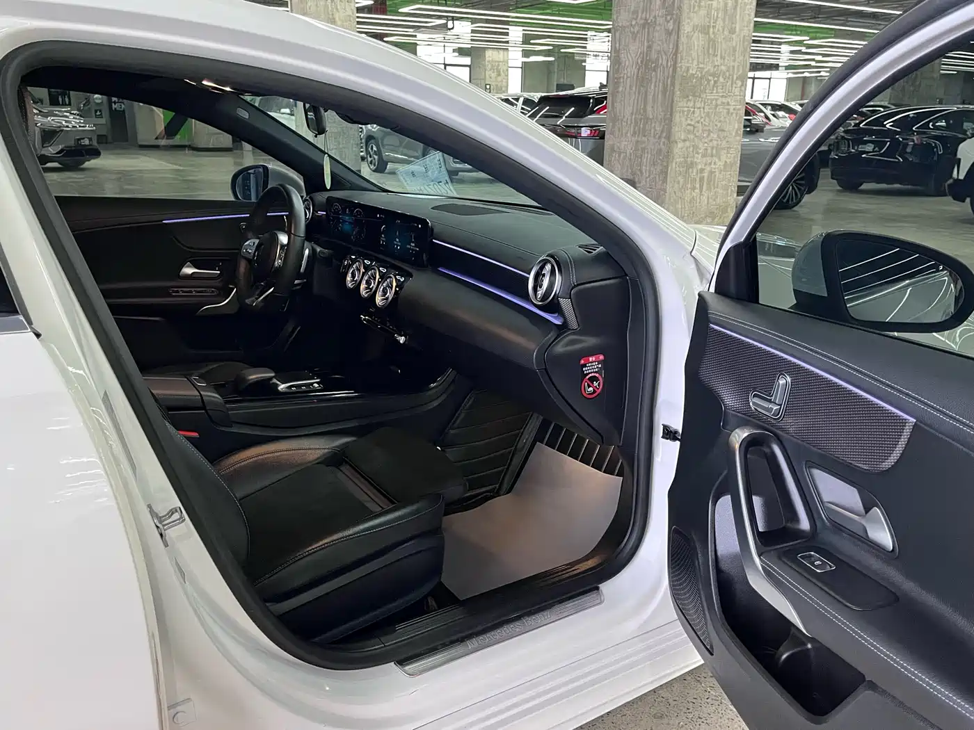 MERCEDES-BENZ A CLASS