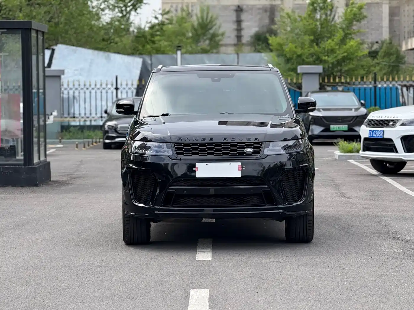 Land Rover Range Rover Sport 2014 3.0 SC V6 HSE фото 2