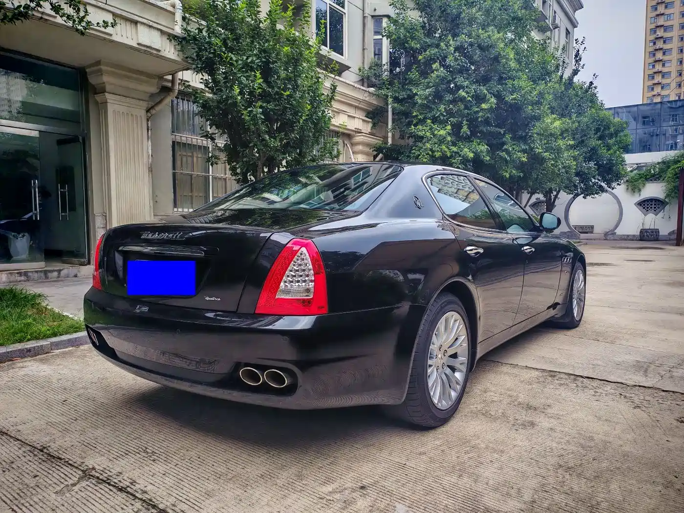 Maserati Quattroporte 2013 2010 4.2L Elite Edition