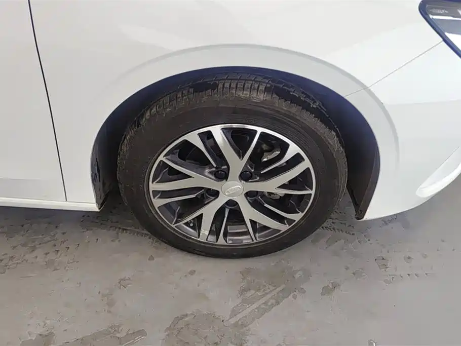 GEELY AUTOMOBILE EMGRAND