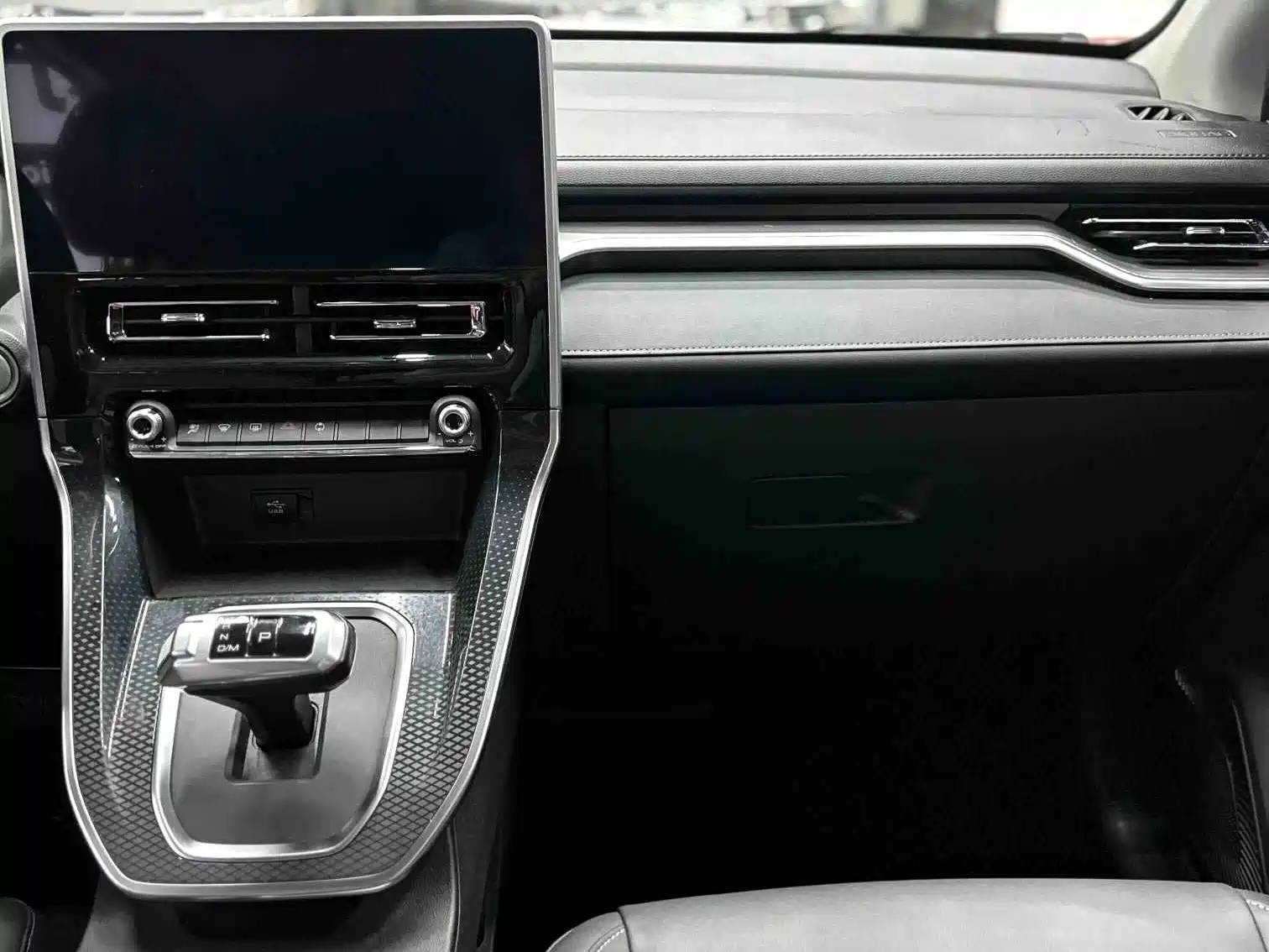 Фото 8 - Haval M6