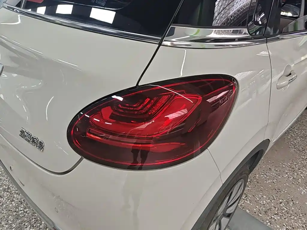 Фото 8 - Wuling Motors Wuling Bingo