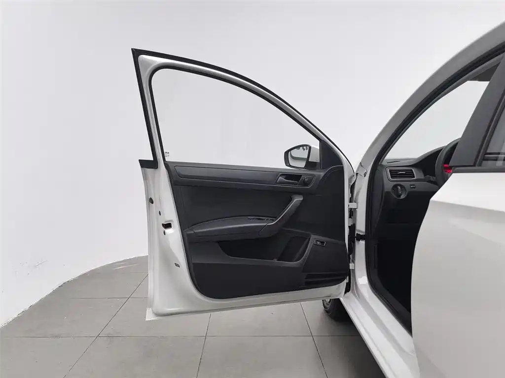 Volkswagen Santana 2019 1.5L Manual Trend China VI фото 8