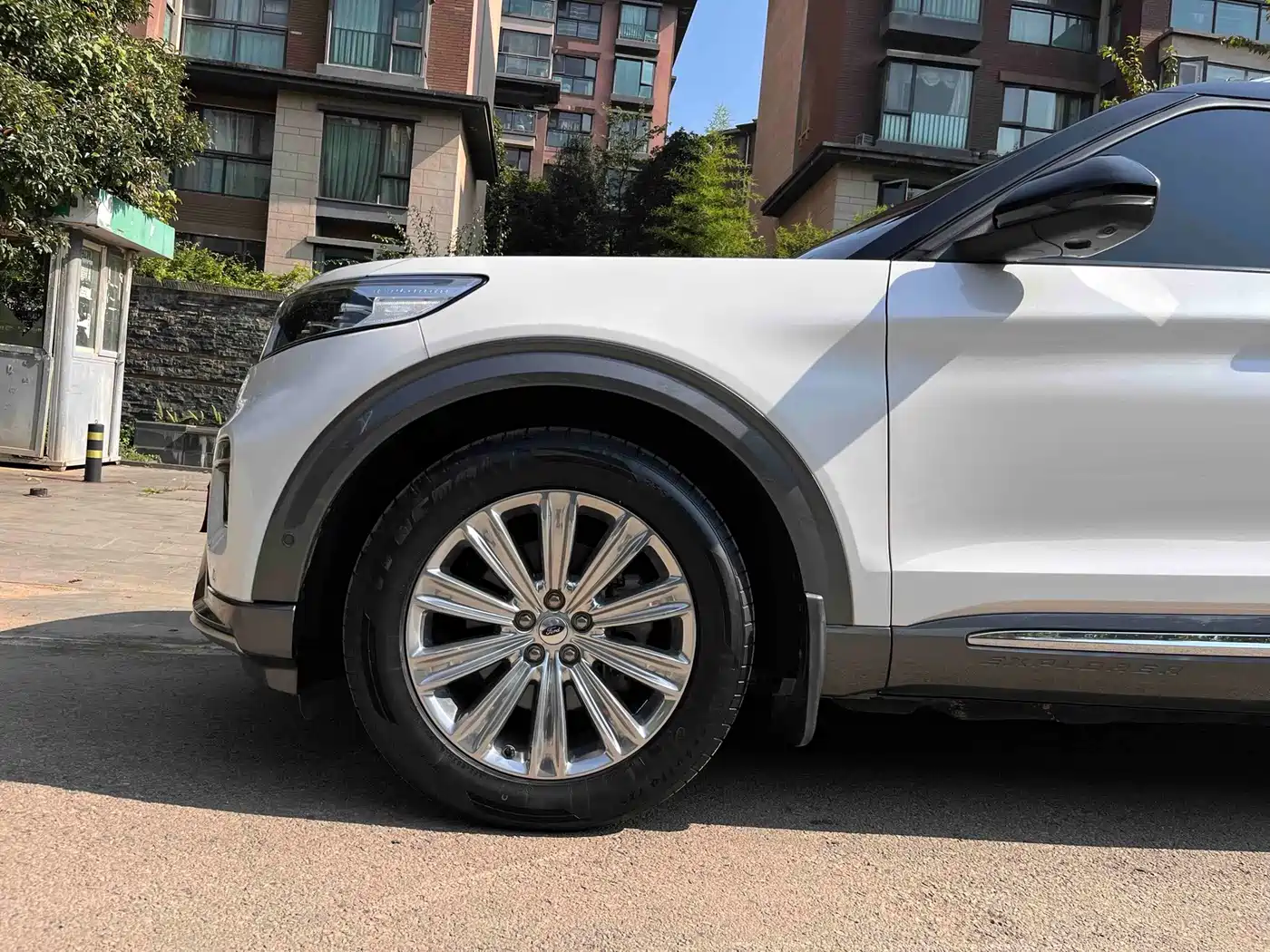 Ford Explorer 2020 2020 EcoBoost 285 AWD Titanium Edition 6-Seater