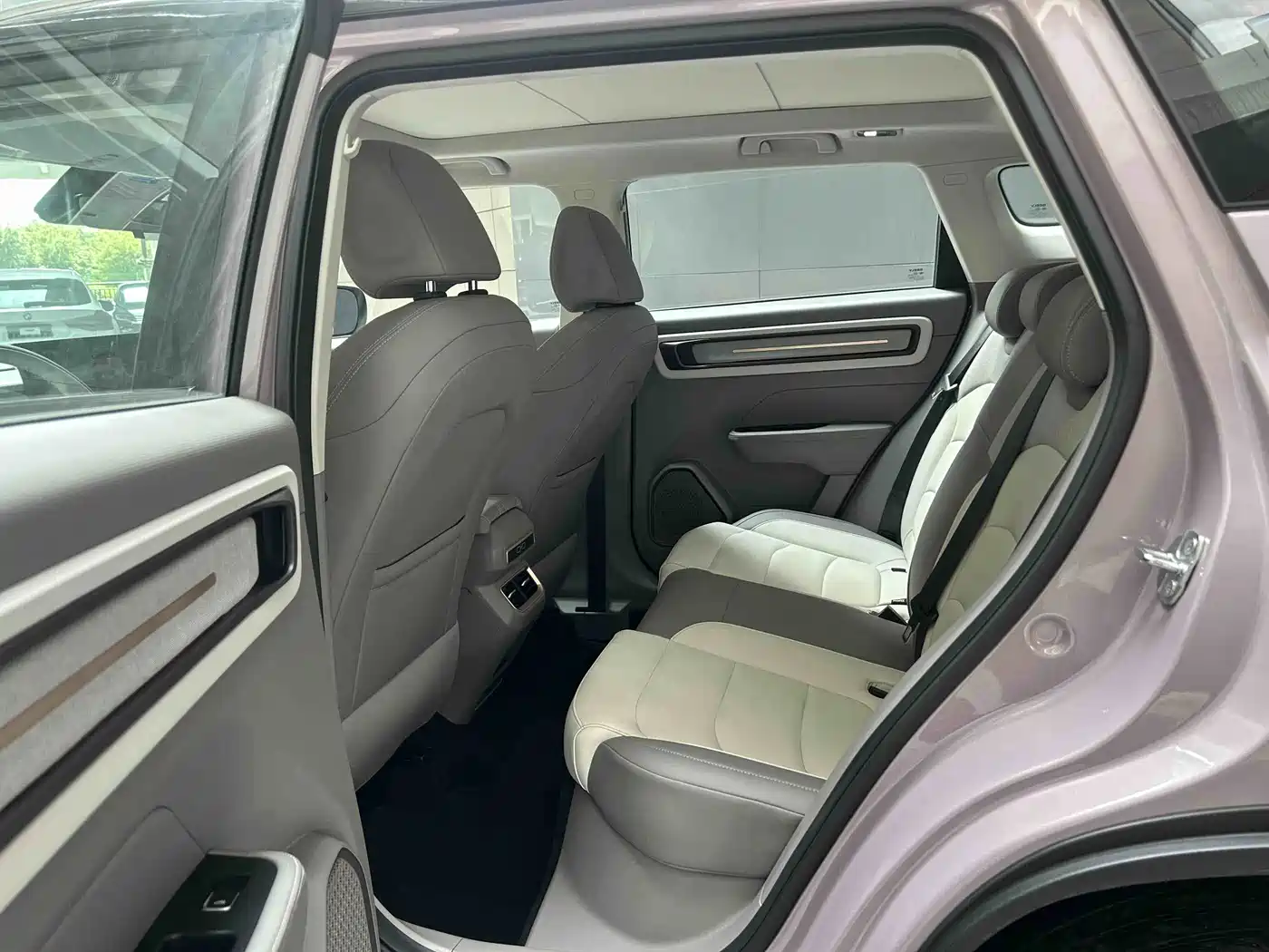 Geely ICON 2025 2025 Linglong 1.5TD City Beauty Edition