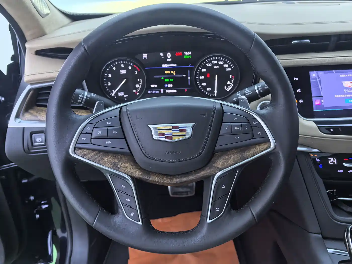 Cadillac XT5 2021 2.0T 4WD Platinum Edition фото 13