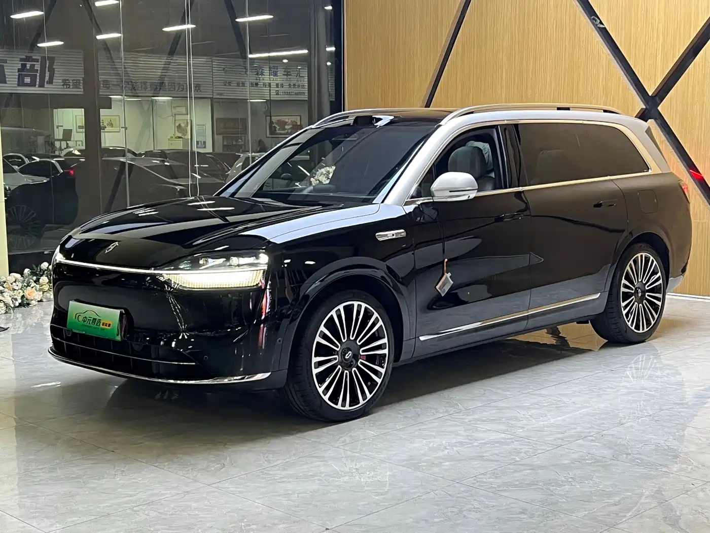 AITO Wenjie AITO M9 2024 Extended Range Ultra 42kWh 6-Seater