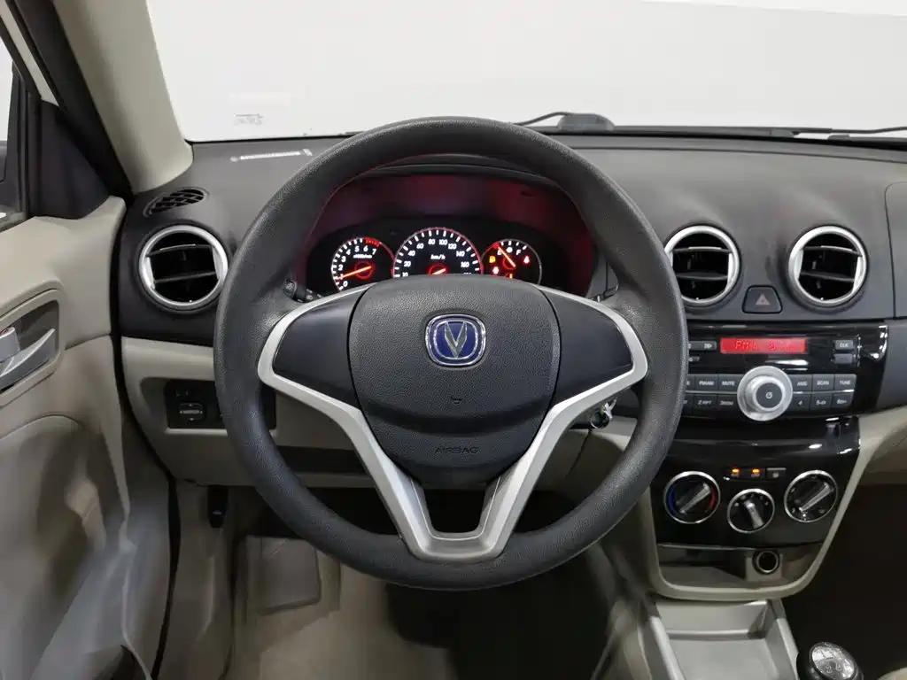 Changan Yuexiang V3 2019 2015 1.4L Manual Cozy (China V)