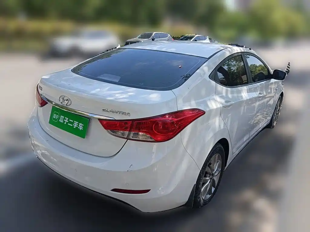 Hyundai Langdong 2015 2015 1.6L Auto Trend