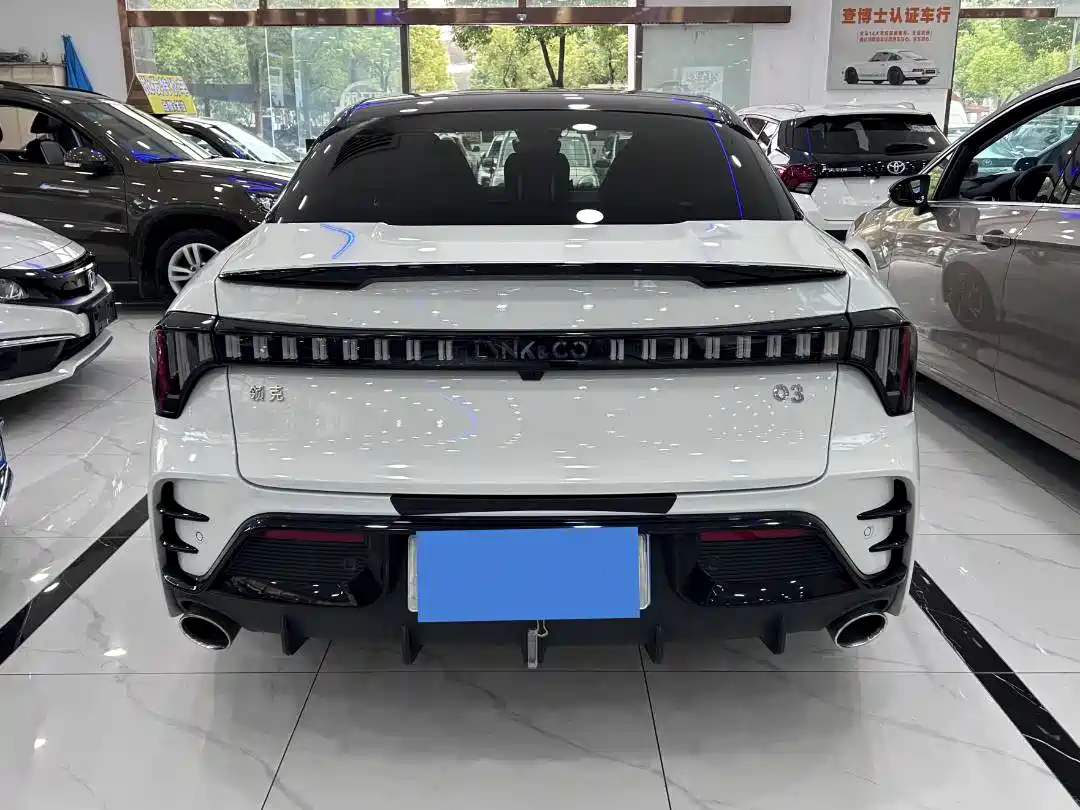 Lynk & Co 03 2023 1.5TD DCT Power Pro фото 8