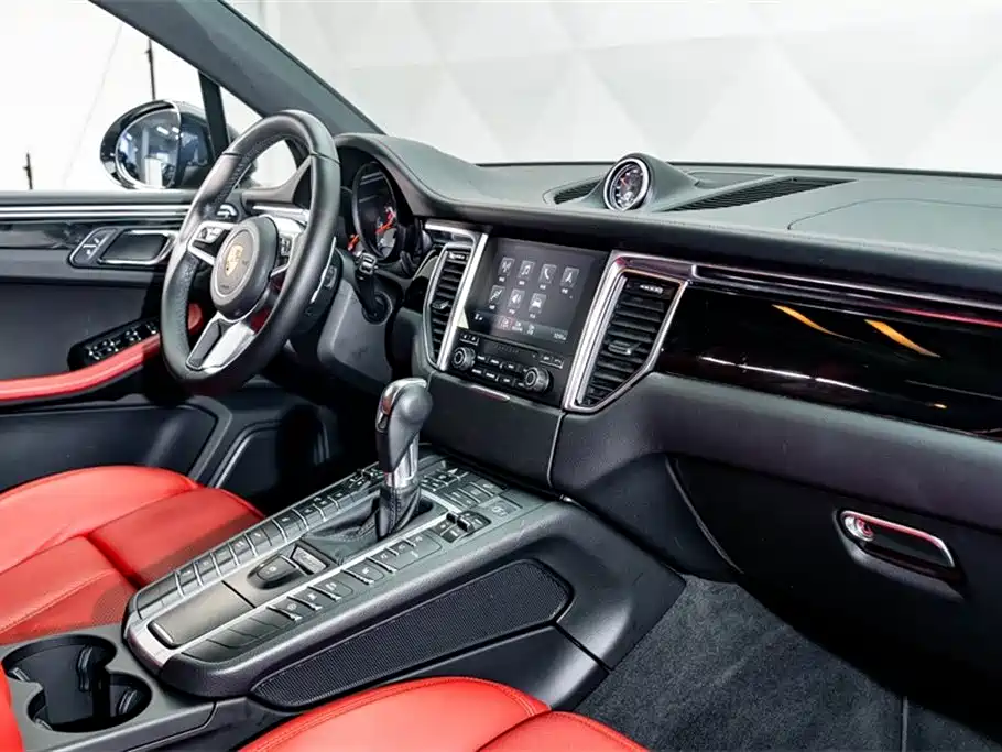 Porsche Macan 2017 Macan S 3.0T фото 16