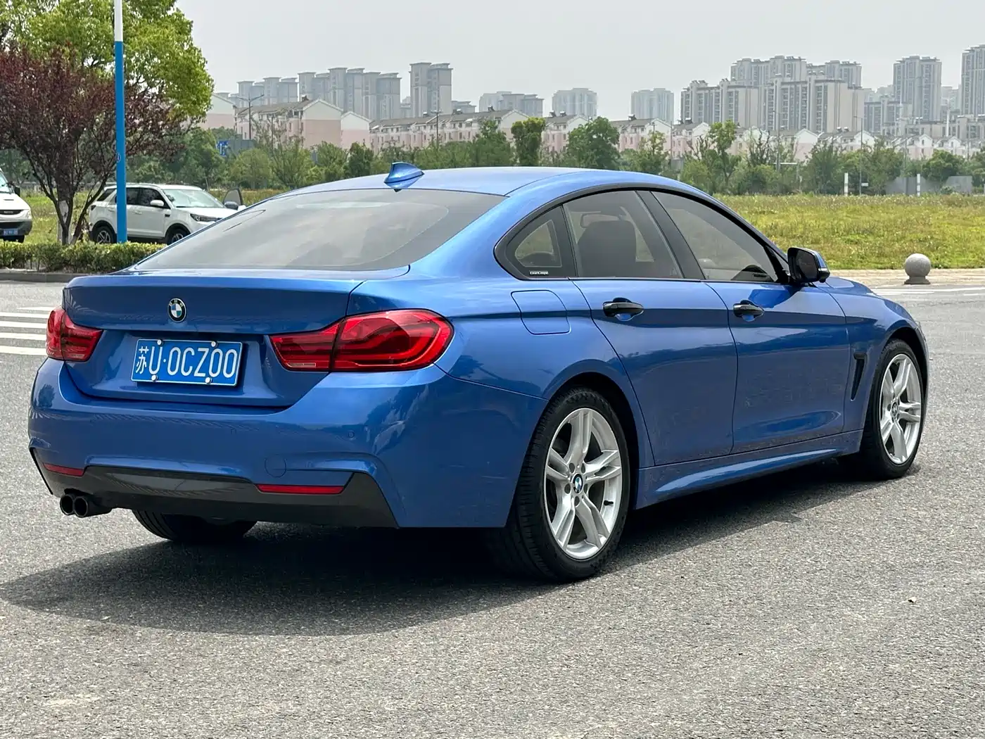 BMW 4 Series 2017 425i Gran Coupe Leading M Sport Package фото 5