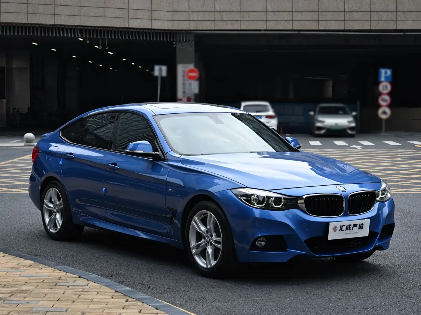 BMW 3 Series GT 2019 320i M Sport Model фото 7