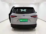 Photo 5 - Toyota Sienna