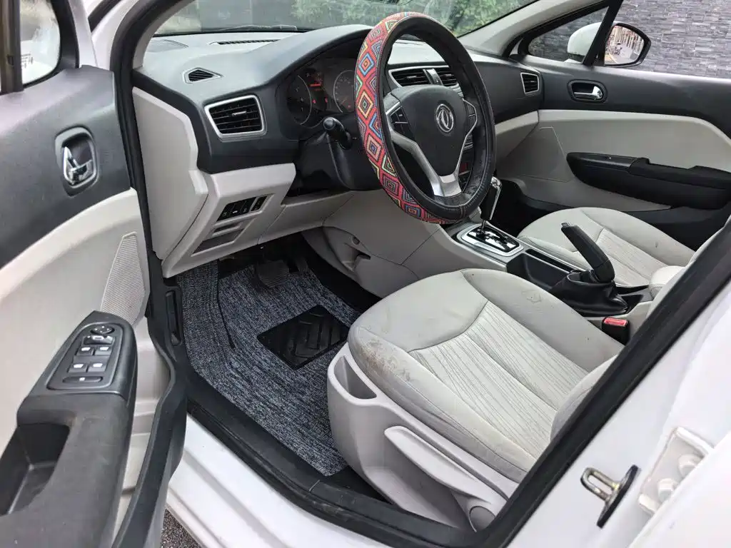 Dongfeng Aeolus L60 2018 2015 1.8L Automatic New Enjoyment Type