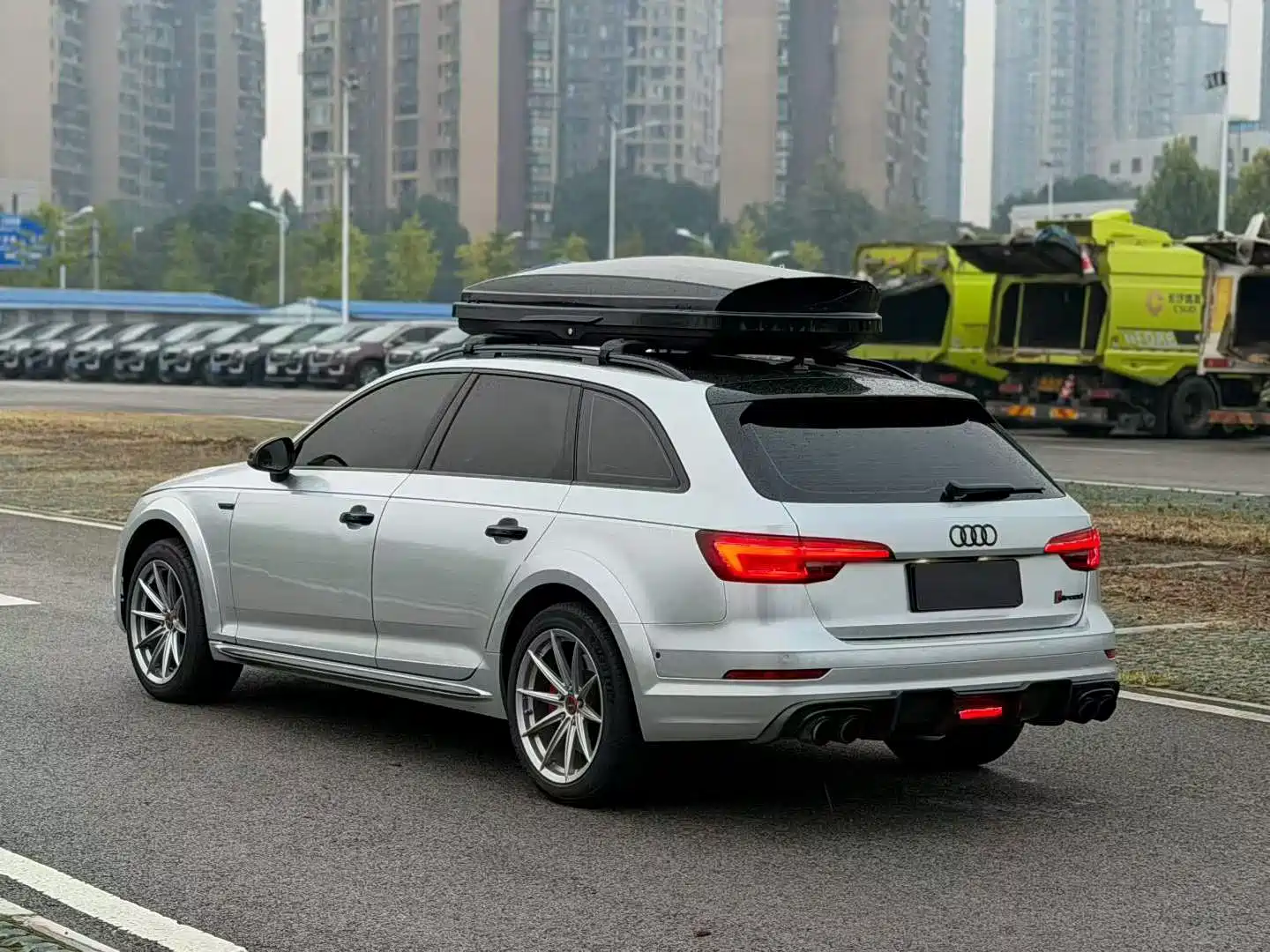 Фото 7 - Audi A4 (Import)