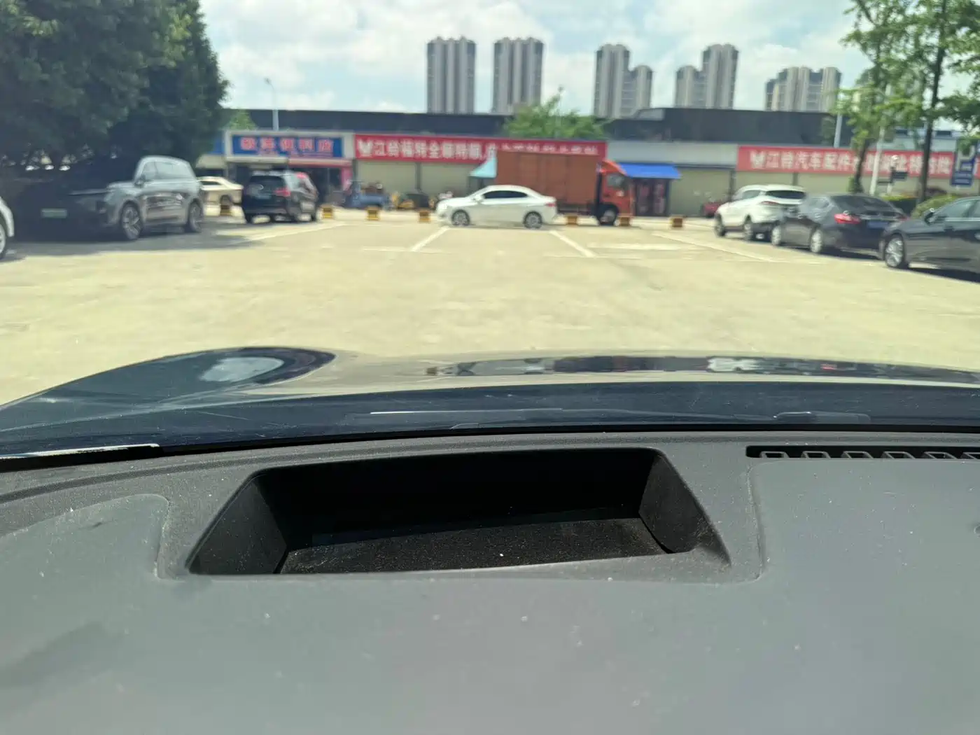 BYD Han 2022 EV 610KM AWD Qianshan Green Limited Edition фото 6