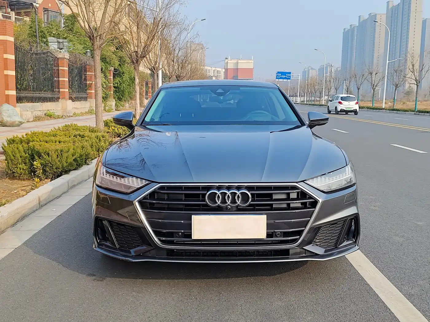 Audi A7 2023 Model 45 TFSI Premium Selection Edition фото 17