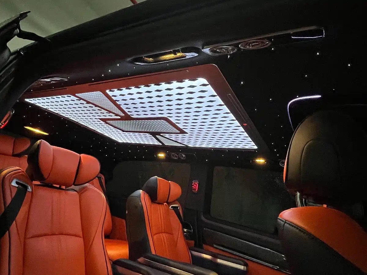 Mercedes-Benz Vito 2023 2.0T Elite 7-Seater фото 16